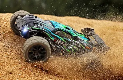 RC Truggy Haiboxing 18858 im Test und Vergleich